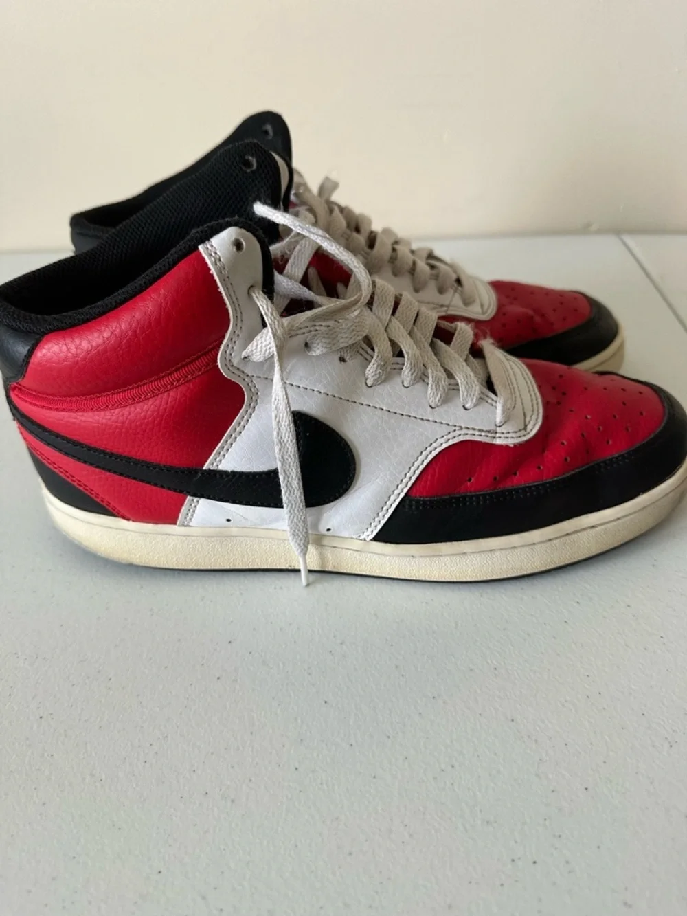 Nike Court Vision Men's 9.5 Mid Sneaker Shoe Red/White/Black Old School Style po